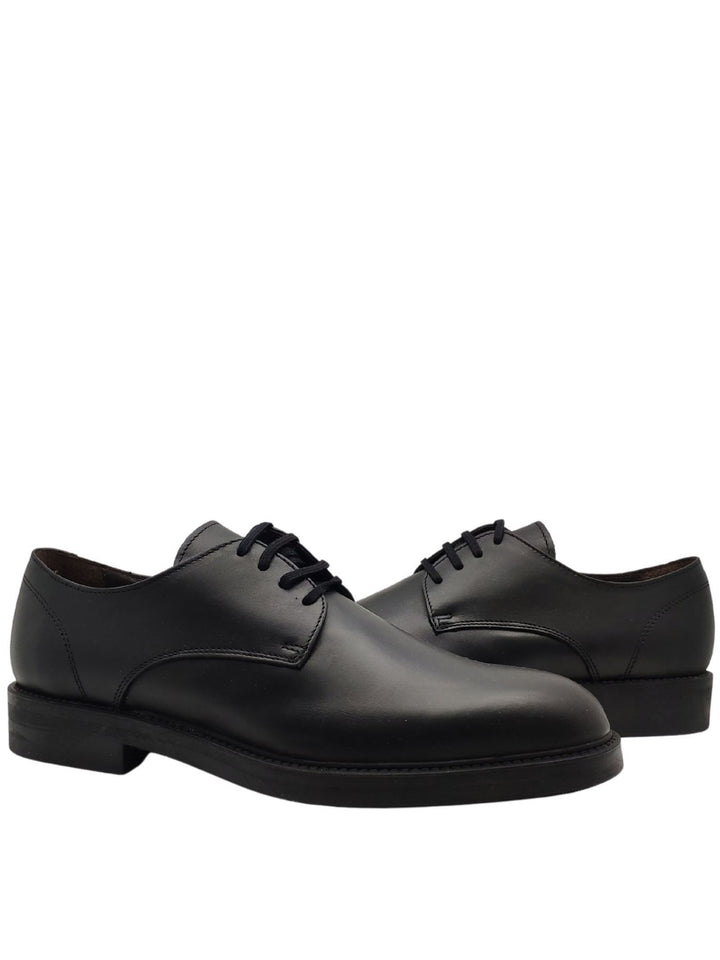 Spatarella Calzature Uomo Stringate Waterproof in Pelle Nera Opaca con Tomaia Liscia e Fondo in Gomma Offerte speciali