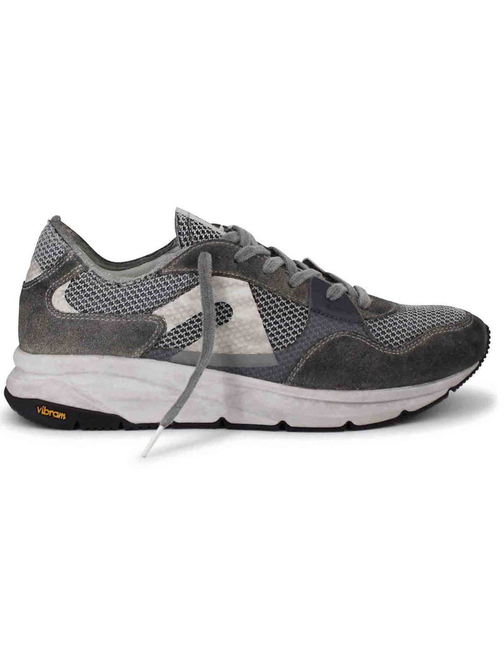 Spatarella Sneakers uomo in tessuto tecnico grigio con camoscio in tinta e suola vibram Sostegno trimestrale