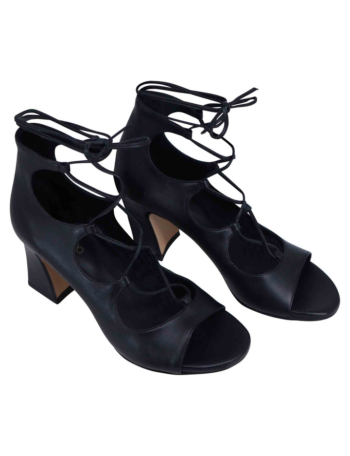 Spatarella Sandali donna in pelle nera con lacci alla caviglia e tallone chiuso Pezzi Unici