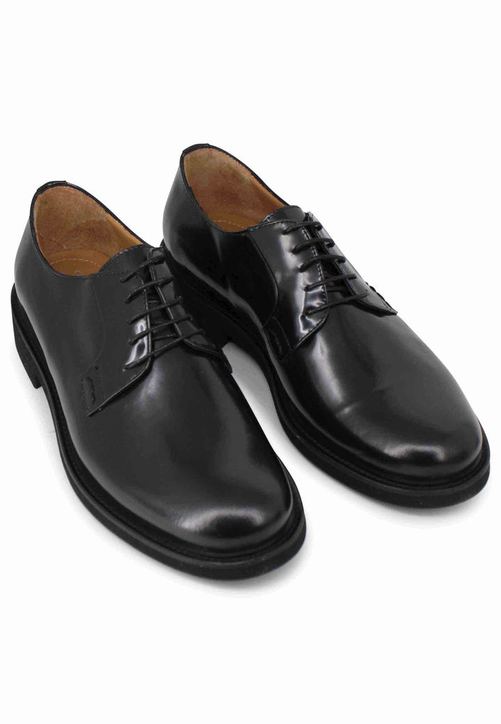 Spatarella Stringate uomo in pelle nera con suola in gomma ultra light Spedizione gratuita