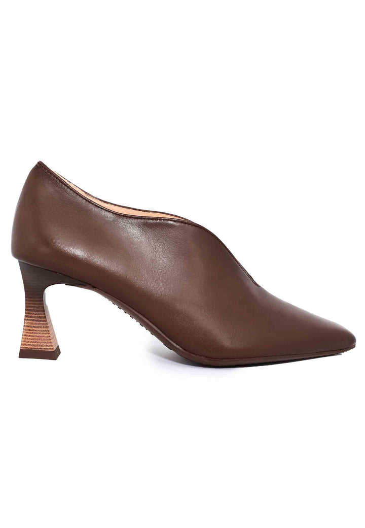 Spatarella Decollete donna in pelle marrone con scollo Promozione temporanea