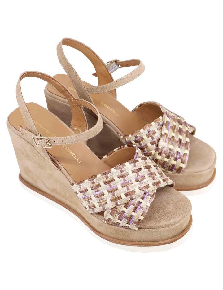 Spatarella Sandali donna in camoscio beige con cinturino alla caviglia e zeppa alta Saldi Di Fabbrica