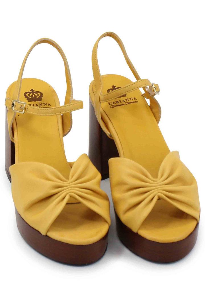 Spatarella Sandali donna in pelle gialla con tacco e plateau in cuoio Ultimi tre giorni