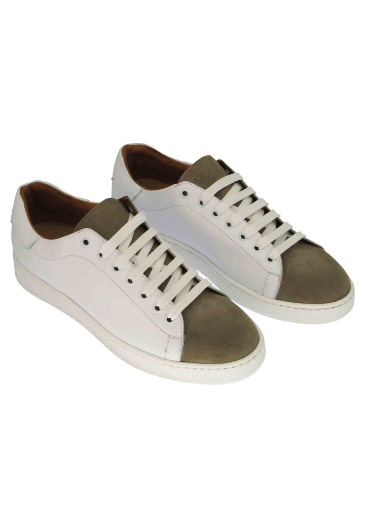 Spatarella Sneakers uomo in pelle off white con fondo in gomma Pezzi Unici