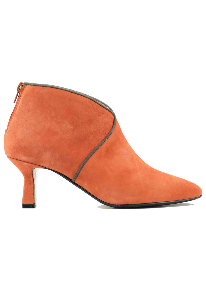 Spatarella Stivaletti TR1662/RT in camoscio arancione con zip posteriore In Vendita