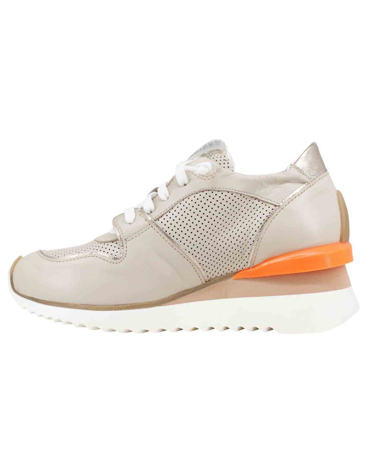 Spatarella Sneakers donna in pelle beige con zeppa interna Offerta Pasqua