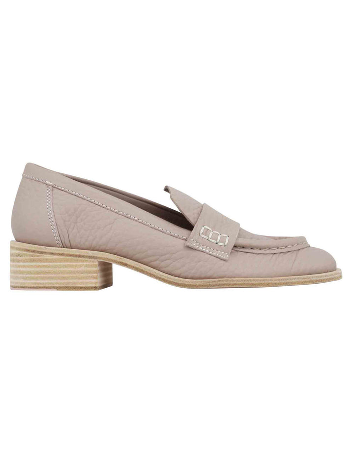 Spatarella Mocassini donna in pelle beige con vaschettone e suola in cuoio Grandi sconti