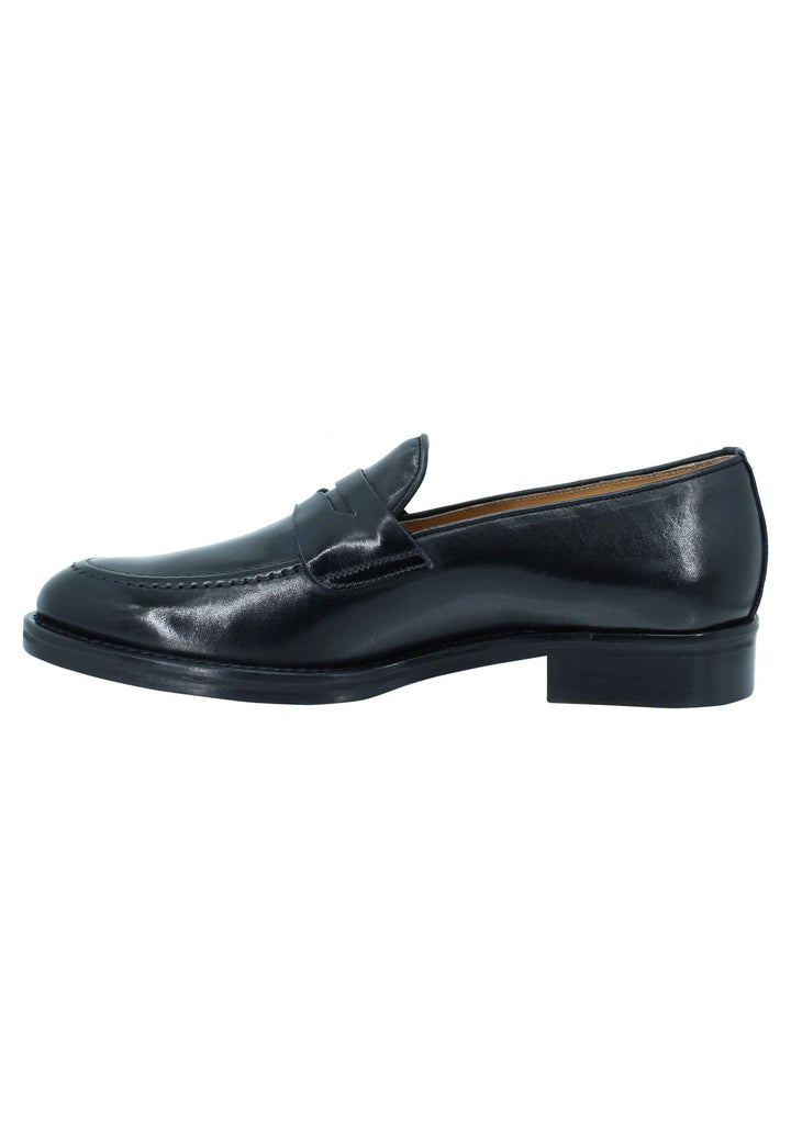 Spatarella Mocassini uomo in pelle nera con punta affusolata e suola in cuoio Offerte giornaliere