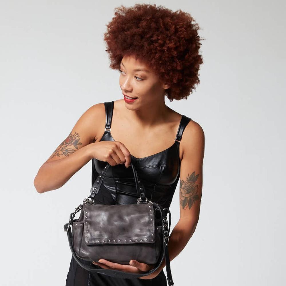 A.S.98 BORSA GILES Enormi sconti