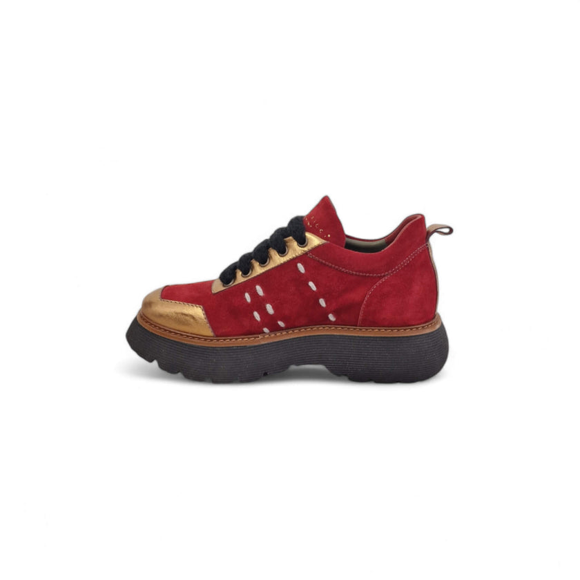 Viola Ricci Regina - pelle rosso garnet - kombat Presa