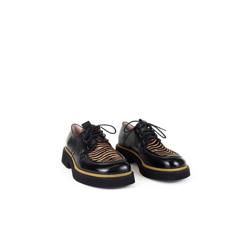 Viola Ricci Alice - Scarpa allacciata Nera Saldi