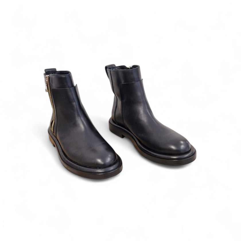 Viola Ricci Gio - Stivaletto in pelle nera Negozio