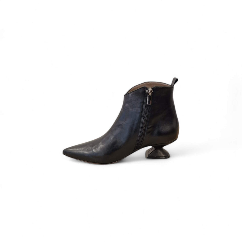 Viola Ricci Linda - stivaletto in pelle guanto nero Promozione Limitata